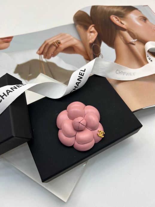 Брошь Chanel 10467