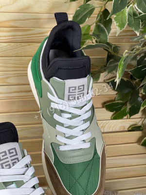 Кроссовки Givenchy 7924