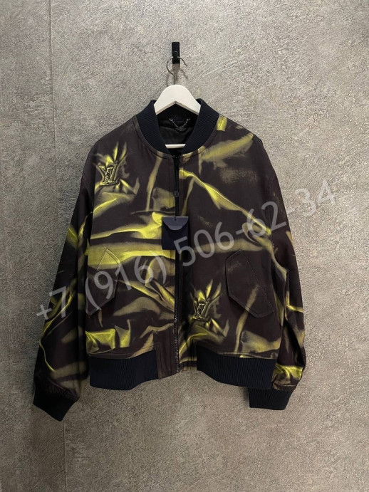 Бомбер Louis Vuitton 20516