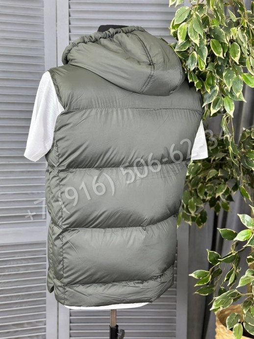 Жилетка Brunello Cucinelli 20910