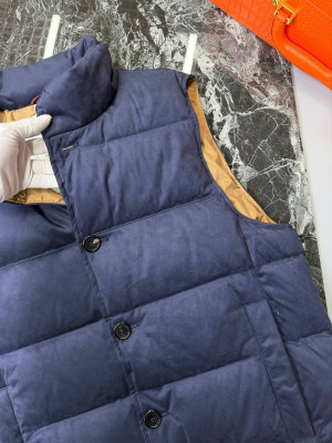 Жилетка Brunello Cucinelli 24095 1