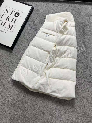 Жилетка Prada 22823