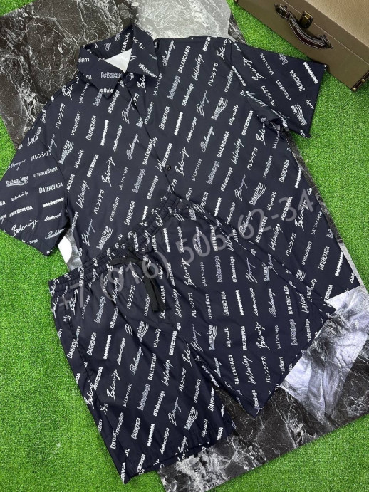 Костюм Balenciaga 15698