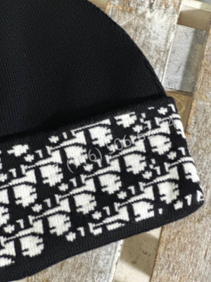 Шапка Dior 6853