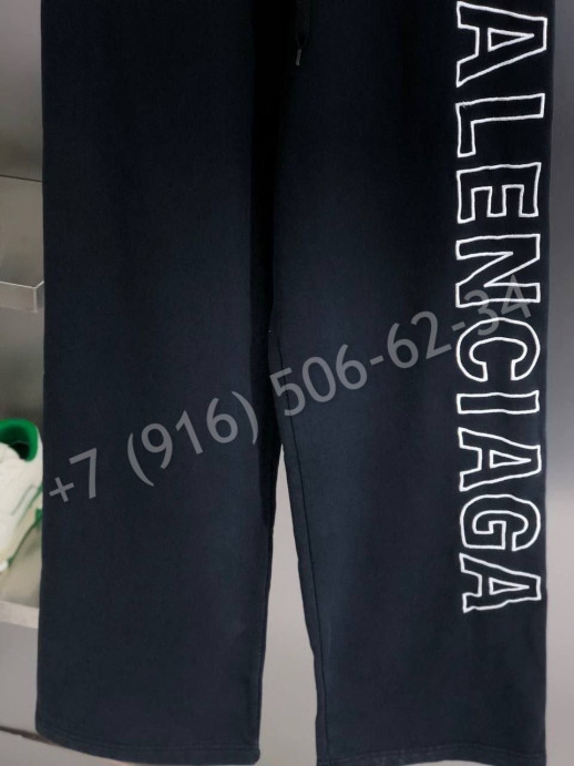 Спортивный костюм Balenciaga 21913