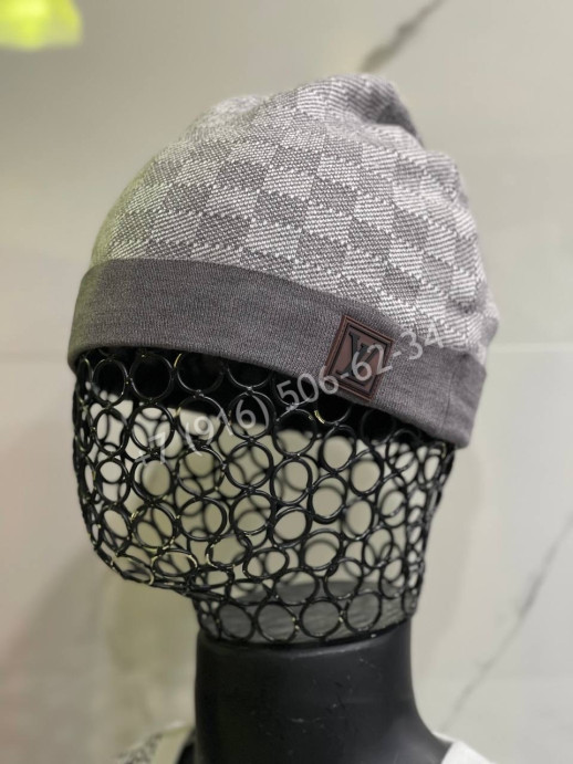 Шапка Louis Vuitton 8289