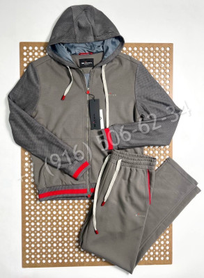 Прогулочный костюм KITON 29991