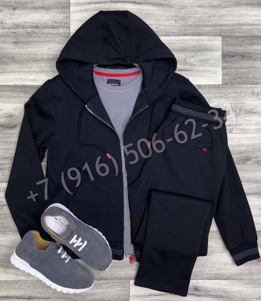 Спортивный костюм KITON 26300