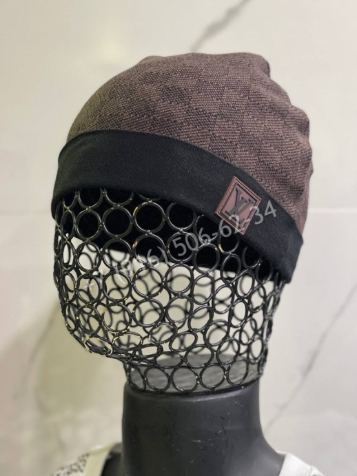 Шапка Louis Vuitton 8290