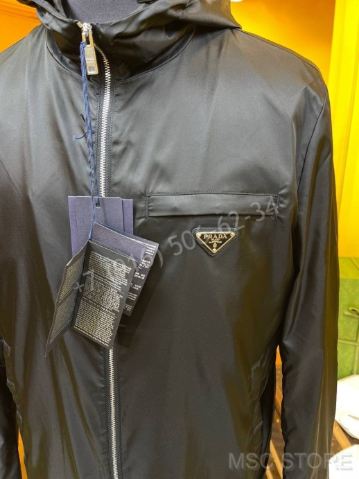 Куртка Prada 10231