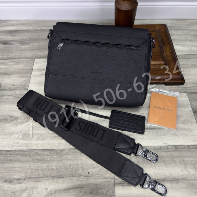 Сумка Louis Vuitton 30004