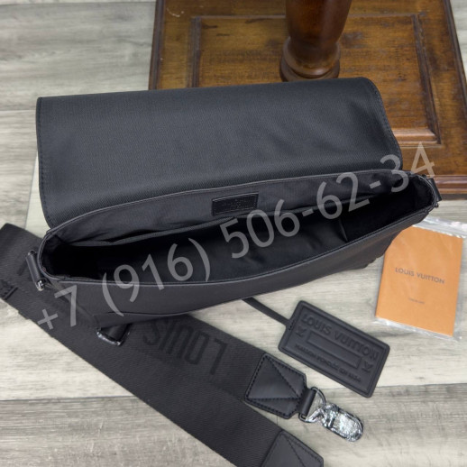 Сумка Louis Vuitton 30004