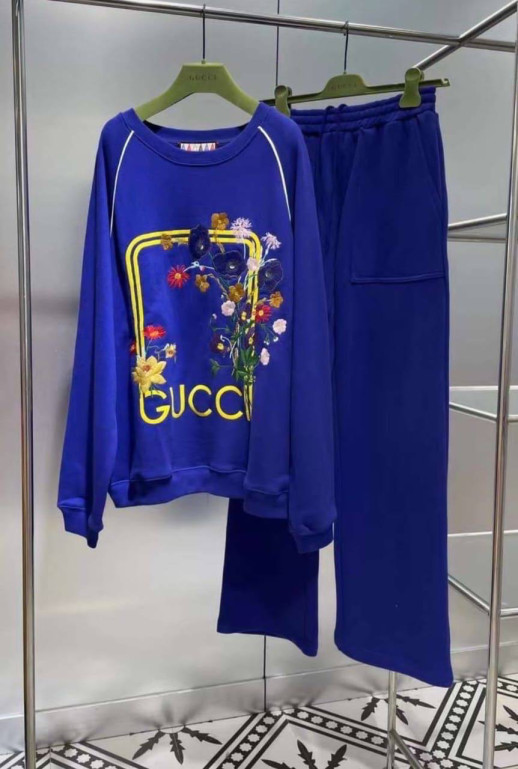 Спортивный костюм Gucci 7067