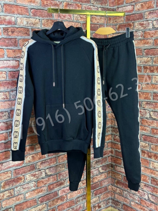 Спортивный костюм Gucci 23444