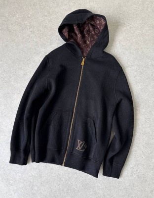 Кардиган Louis Vuitton 34103