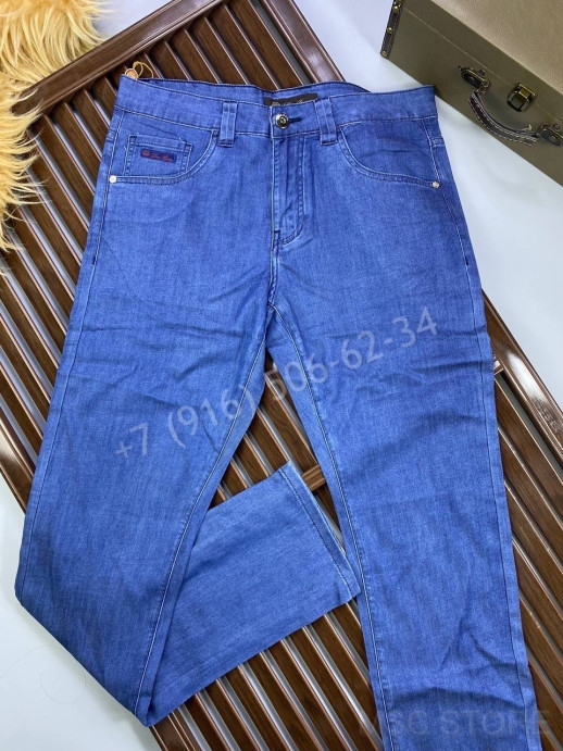 Джинсы Loro Piana 10672