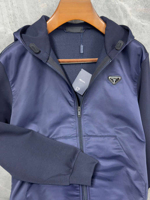 Костюм Prada 9922 1