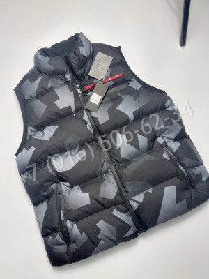 Жилетка Prada 24176