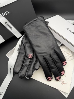 Перчатки Chanel 2