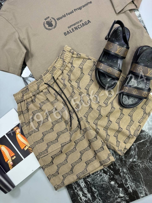 Футболка Balenciaga 25803