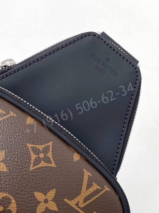 Сумка-слинг Louis Vuitton 13564