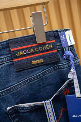 Джинсы Jacob Cohen 15222
