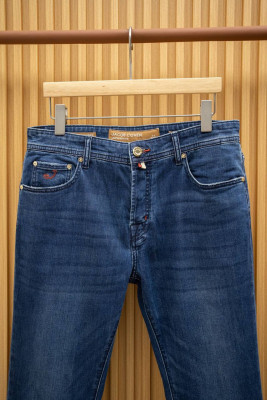 Джинсы Jacob Cohen 15222