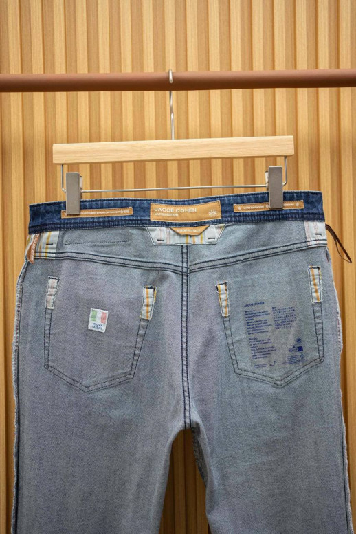 Джинсы Jacob Cohen 15222