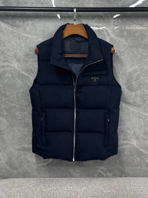 Жилетка Prada 22871