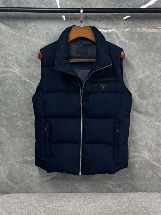 Жилетка Prada 22871