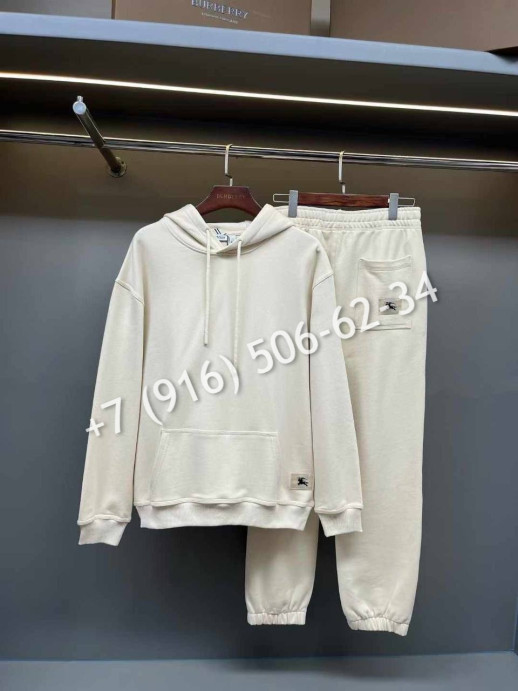 Костюм Burberry 19302 3