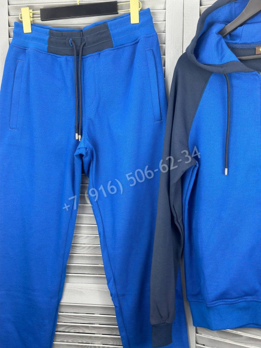 Прогулочный костюм Loro Piana 34102