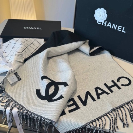 Шарф Chanel 6969