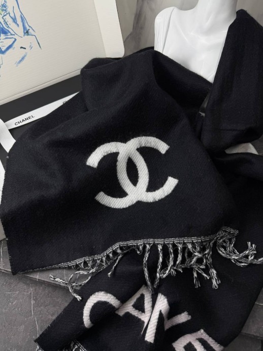 Шарф Chanel 6969