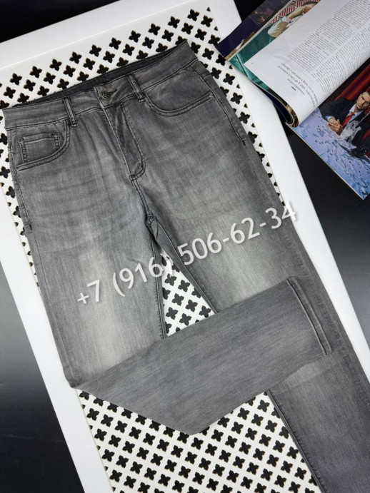 Джинсы Gucci 5720 4