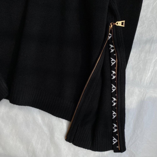 Свитер Louis Vuitton 7070