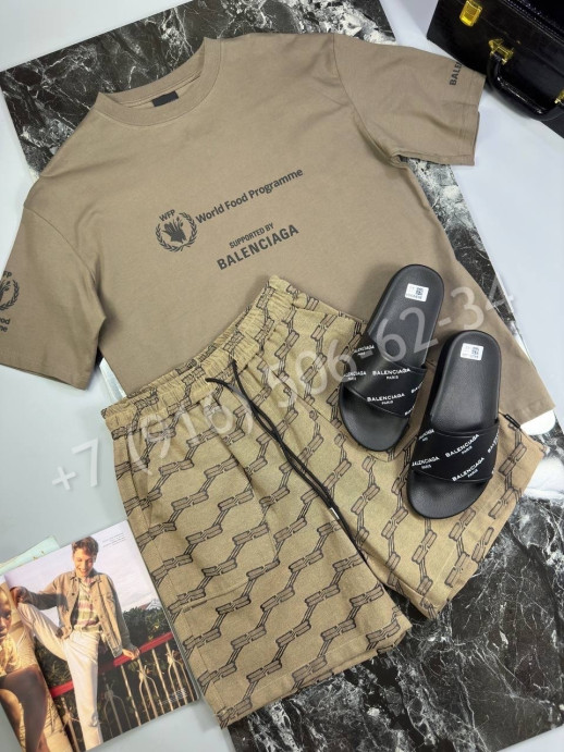 Футболка Balenciaga 19423