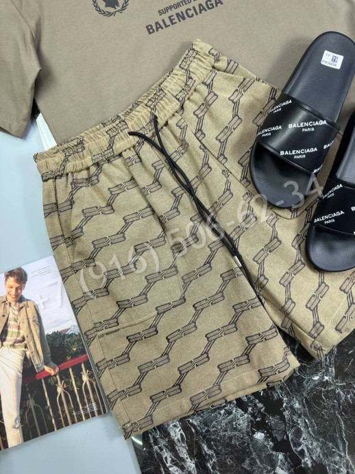 Футболка Balenciaga 19423