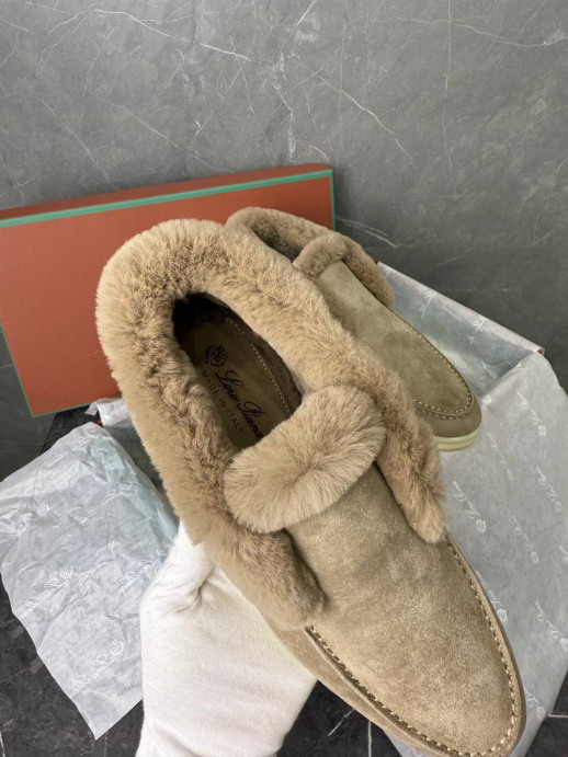 Лоферы Loro Piana на меху 19140 1