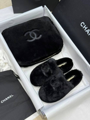Тапочки Chanel с клатчем в комплекте 34428