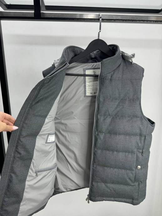 Жилетка Brunello Cucinelli наполнитель пух/перо 22866 2