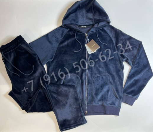 Прогулочный костюм Tom Ford 22632