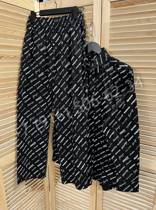 Костюм Balenciaga 18419