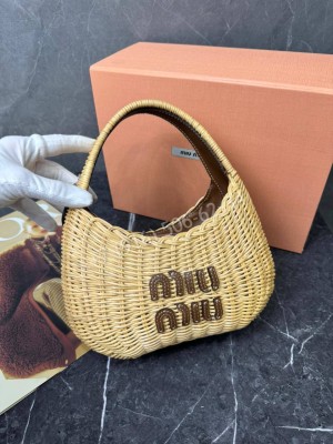 Сумка Miu Miu 34666