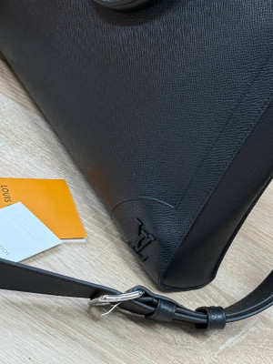 Сумка Louis Vuitton 25230 3