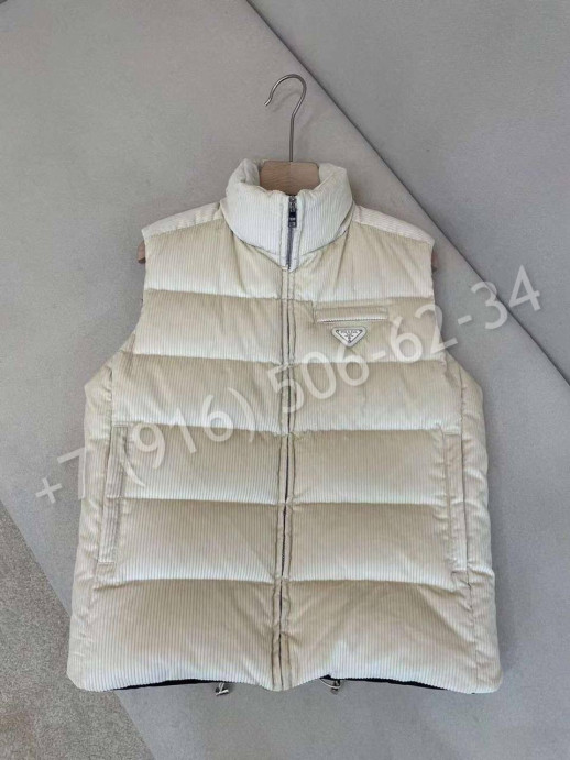 Жилетка Prada 23749