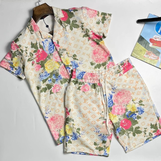 Костюм Louis Vuitton 14675