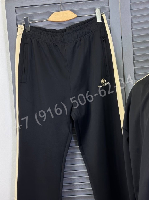 Спортивный костюм Balenciaga 16410