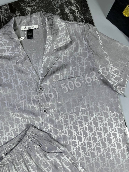 Прогулочный костюм Dior 18120
