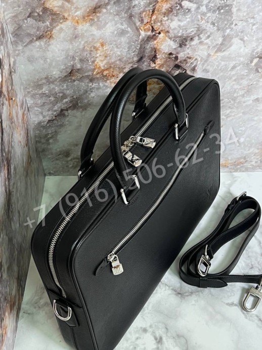 Портфель Louis Vuitton 18680